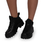 Черевики чорні жіночі (20829-6-H/8) 4S Shoes Berisstini