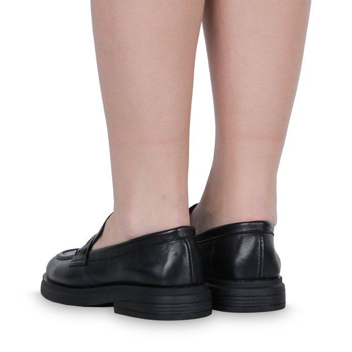 Лофери чорні жіночі (2306-07-A279) 4S Shoes Cruse