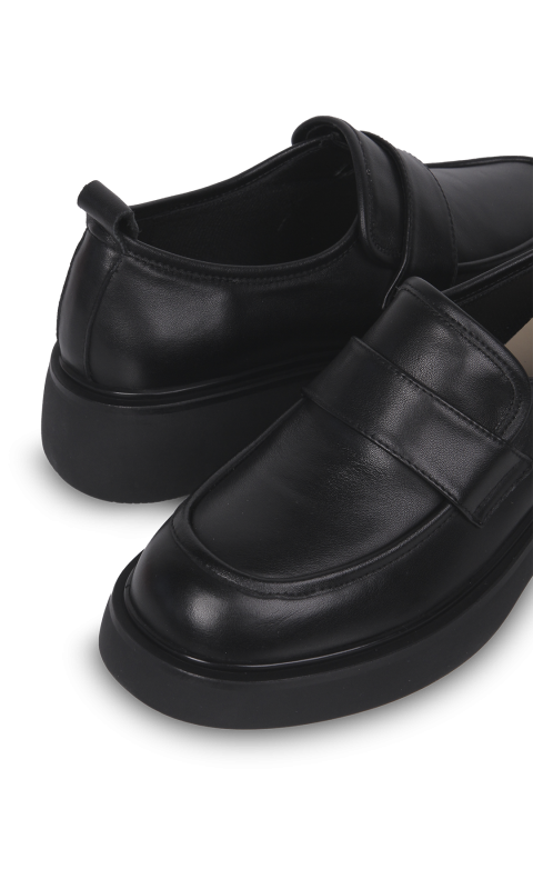 Лофери чорні жіночі (PW3238-85708-2) 4S Shoes Mossani