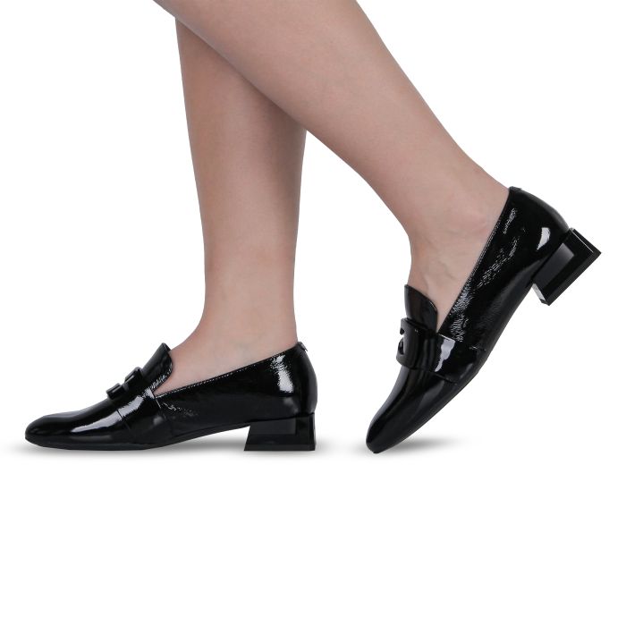 Лофери чорні жіночі (18J1417-08D-6056) 4S Shoes Cruse