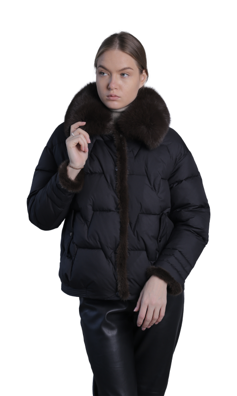 Куртка чорна з коричневим хутром жіноча (CH23020) Chanevia