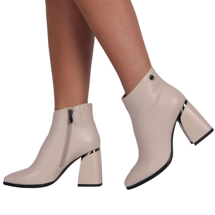 Черевики білі жіночі (71058-M10-S2236) 4S Shoes Angelo Vani